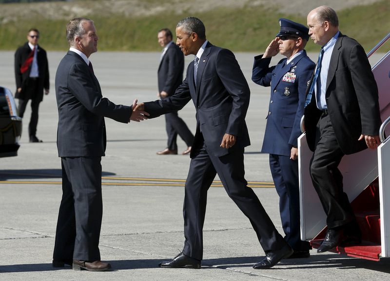 © Reuters. أوباما: يجب على العالم أن يتوصل لاتفاق بشأن المناخ في باريس "بينما لا يزال هذا في مقدورنا"