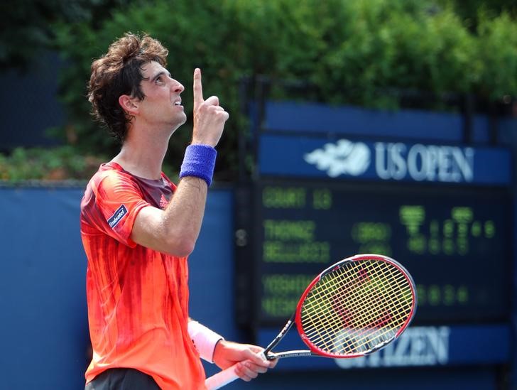 © Reuters. Brasileiro Thomaz Bellucci derrota o japonês Yoshihito Nishioka nos EUA