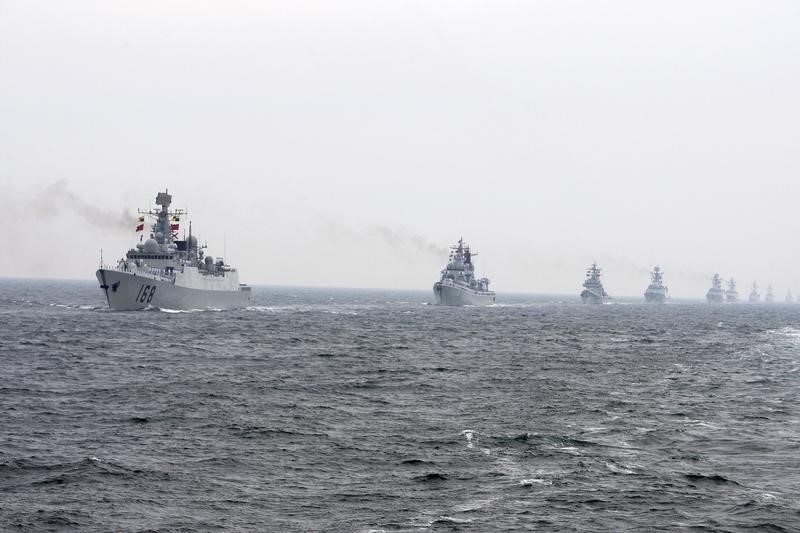 © Reuters. البحرية الامريكية: سفن صينية تتجه عائدة الي الوطن بعد رصدها في بحر بيرنج
