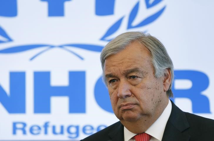 © Reuters. الأمم المتحدة تطالب أوروبا بحشد إمكاناتها للاجئين والمجر تحذر من تدفق هائل