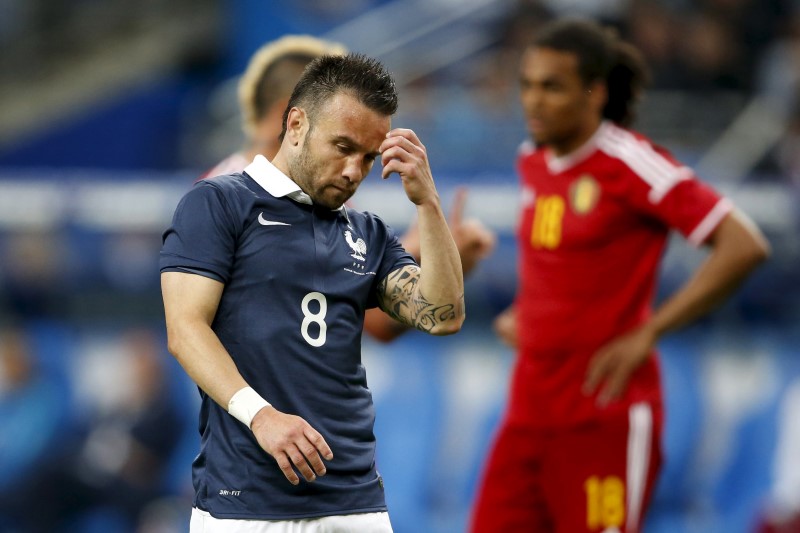 © Reuters. هدف فالبوينا من ركلة حرة يمنح فرنسا الفوز على البرتغال