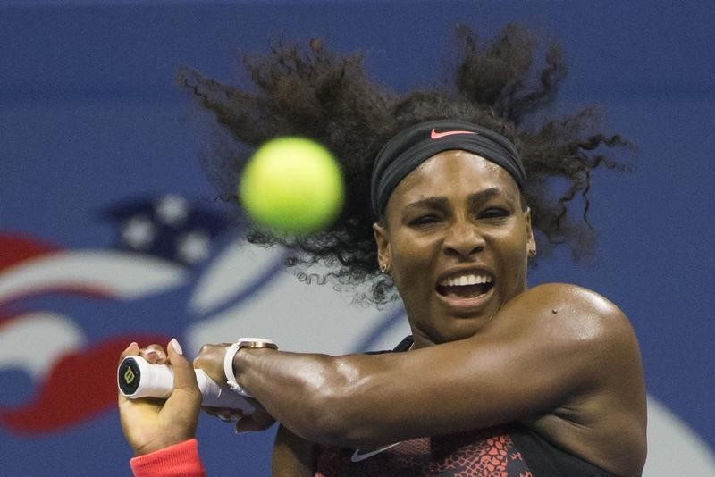 © Reuters. Serena Williams avanza a octavos en el Abierto de Estados Unidos