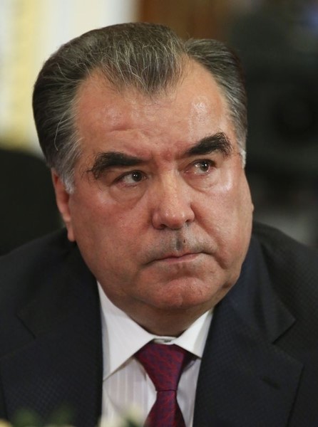 © Reuters. رئيس طاجيكستان: الهجمات على الشرطة يشنها متعاطفون مع الدولة الاسلامية