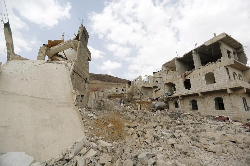 © Reuters. الجزيرة: قطر ترسل ألفا من جنودها للقتال في اليمن