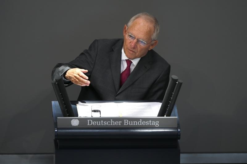 © Reuters. Il ministro delle Finanze tedesco Wolfgang Schaeuble