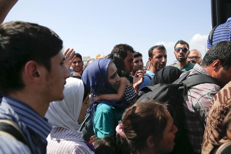 © Reuters. España dice que "no pondrá tope" a acogida de refugiados 