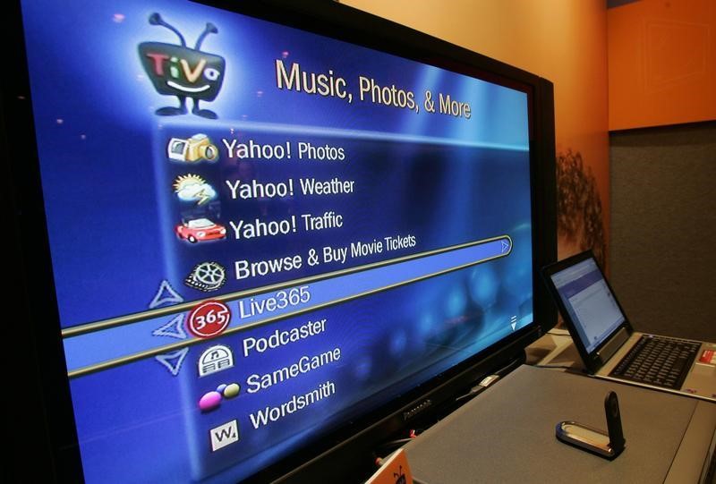 © Reuters. Internet-enabled TiVo digital video recorders displayed at the Consumer Electronics Show in Las Vegas