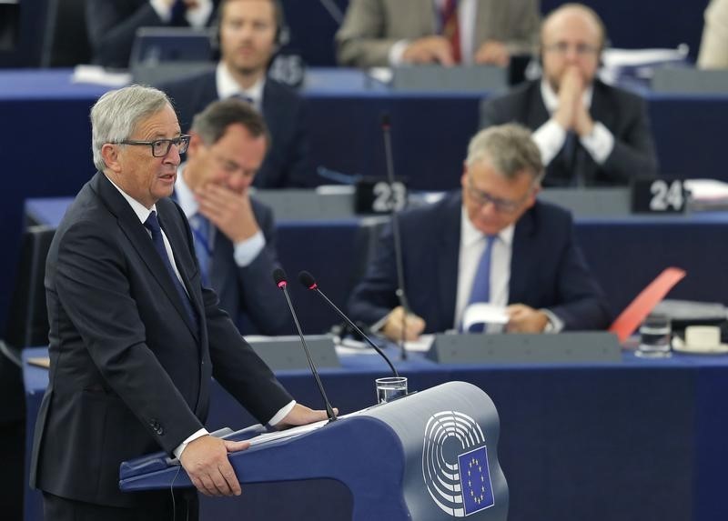 © Reuters. Las nuevas propuestas de Juncker sobre crisis migratoria
