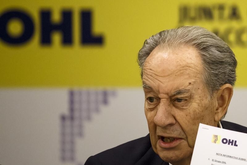 © Reuters. Villar Mir capta fondos para ampliación en OHL al vender parte de Colonial
