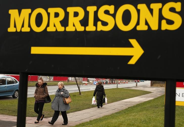 © Reuters. MORRISONS SE DÉSENGAGE DES MAGASINS DE PROXIMITÉ