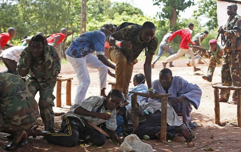 © Reuters. مقتل شخصين في هجمات بقنابل يدوية في عاصمة أفريقيا الوسطى