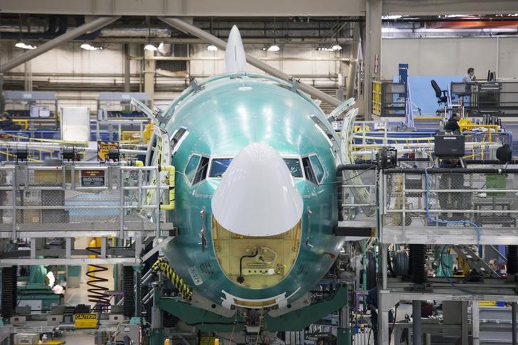 © Reuters. A Boeing 737 jetliner is pictured during a tour of the Boeing 737 assembly plant in Renton, Washington