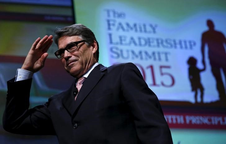 © Reuters. Pré-candidato republicano Rick Perry