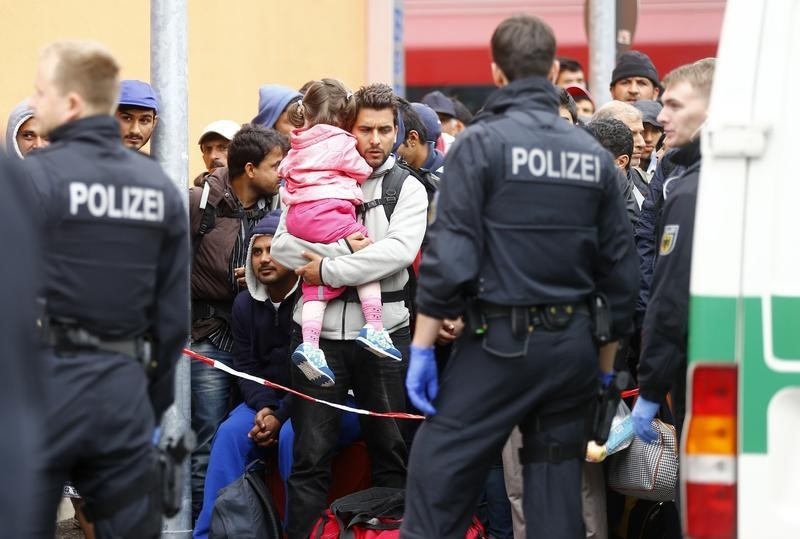 © Reuters. أزمة المهاجرين تكشف عن تحولات جذرية في ألمانيا
