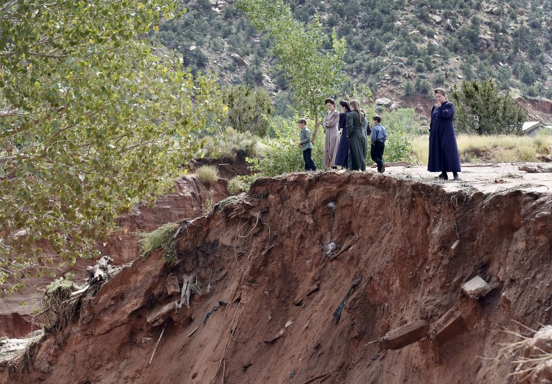 © Reuters. وفاة ثلاثة وفقد أربعة في سيول في متنزه صهيون بولاية يوتا الأمريكية