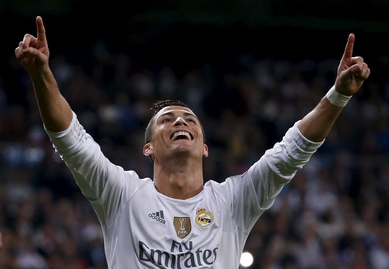 © Reuters. Real Madrid y Atlético comienzan la temporada de Champions con triunfos  