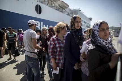 © Reuters. استطلاع يظهر انقساما بين الامريكيين بشان عدد اللاجئين السوريين الذين تقبلهم امريكا