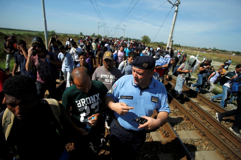 © Reuters. PLUS DE 5.000 MIGRANTS ENTRÉS EN CROATIE EN 24 HEURES