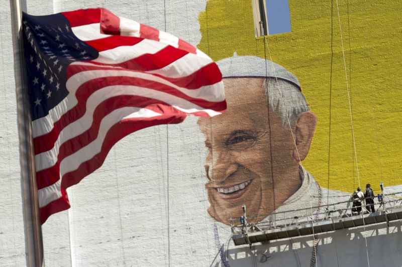 © Reuters. Visita del papa a EEUU podría agravar el problema hispano de los republicanos