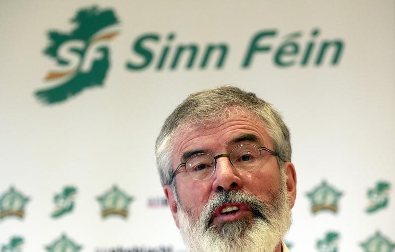 © Reuters. Sinn Fein President Gerry Adams speaks at a press conference held in the Roddy McCorley social club in West Belfast, Northern Ireland