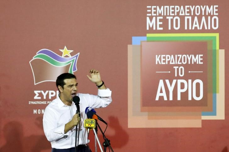 © Reuters. Primeiro-ministro eleito da Grécia, Alexis Tspiras, durante discurso após o resultado, em Atenas