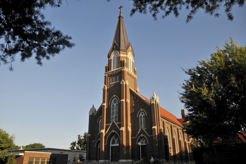 © Reuters. St. Mary's Catholic Church is seen in Guthrie