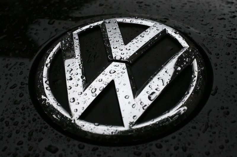 © Reuters. Italia abre una investigación sobre el caso de las emisiones de Volkswagen