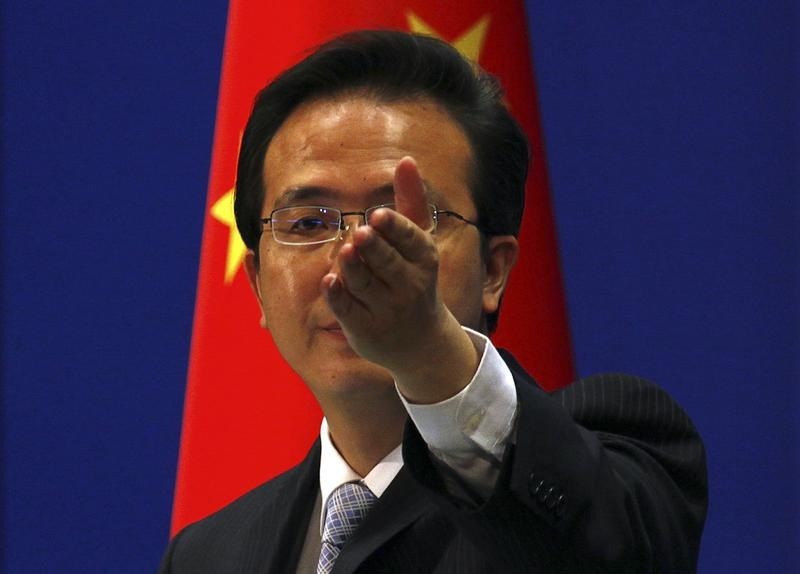 © Reuters. الصين تحقق مع أمريكية للاشتباه في قيامها بالتجسس