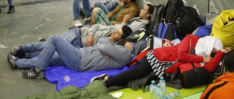 © Reuters. وزراء داخلية الاتحاد الأوروبي يتفقون على خطة لإعادة توزيع المهاجرين