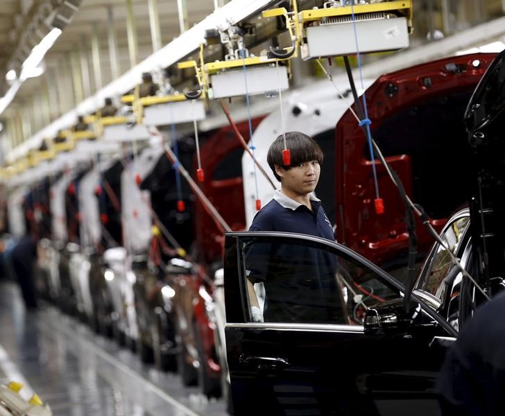 © Reuters. الصين تعرض على إيران تطوير التكنولوجيا الصناعية لدعم اقتصادها