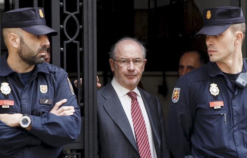 © Reuters. Un juzgado embarga a Rato por 18 mlns de euros, incluida su pensión del FMI