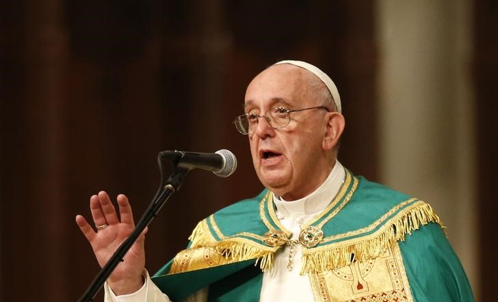 © Reuters. Papa Francisco em catedral de St. Patrick em Nova York