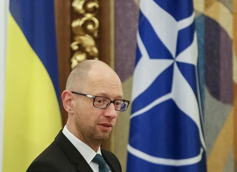© Reuters. Ukrainian Prime Minister Yatseniuk is seen before the meeting of national security and defense council of Ukraine in Kiev