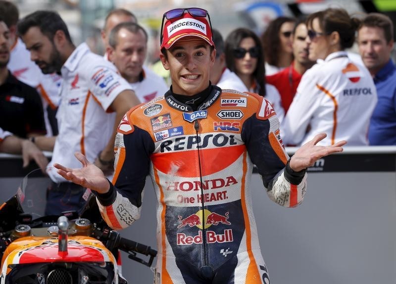 © Reuters. Marc Márquez logra la 'pole' en el Gran Premio de Aragón; Lorenzo, segundo