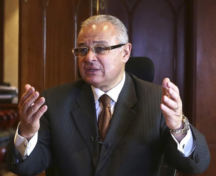 © Reuters. مقابلة-وزير السياحة المصري: نستهدف إيرادات بين 7.5 و 8 مليارات دولار في 2015