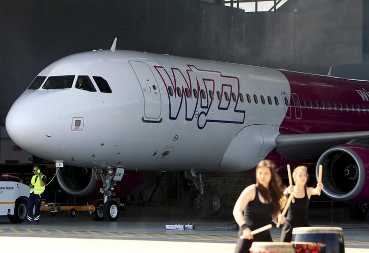 © Reuters. The new design of Wizz Air's aircraft is presented on the tarmac at Budapest Airport