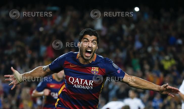 © Reuters. El Barça se recupera y gana en Champions con un gol de Suárez 