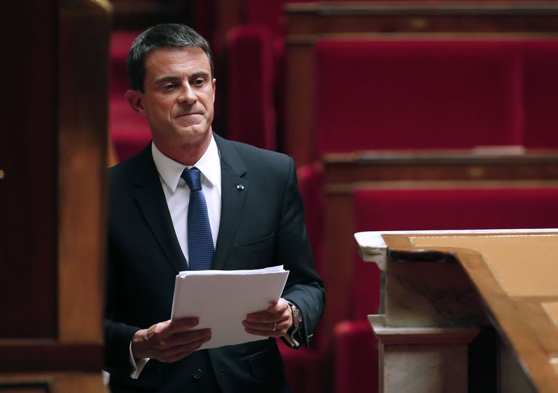 © Reuters. LACCORD SUR LES FONCTIONNAIRES S'APPLIQUERA À TOUS, DIT VALLS