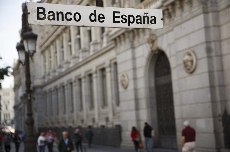 © Reuters. El Banco de España ve crecimiento del 0,8% trimestral en el tercer trimestre 