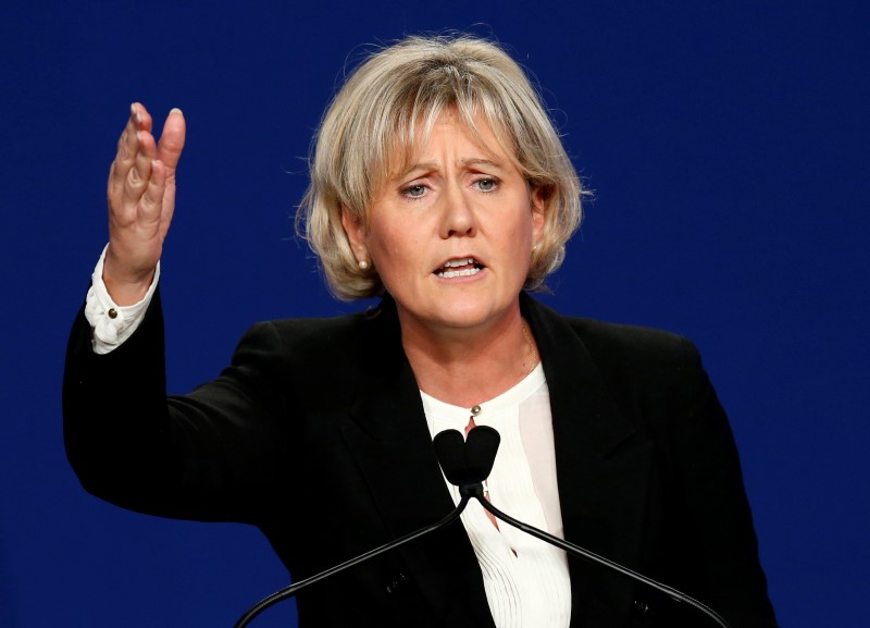 © Reuters. LE FN NE VEUT PAS DE NADINE MORANO