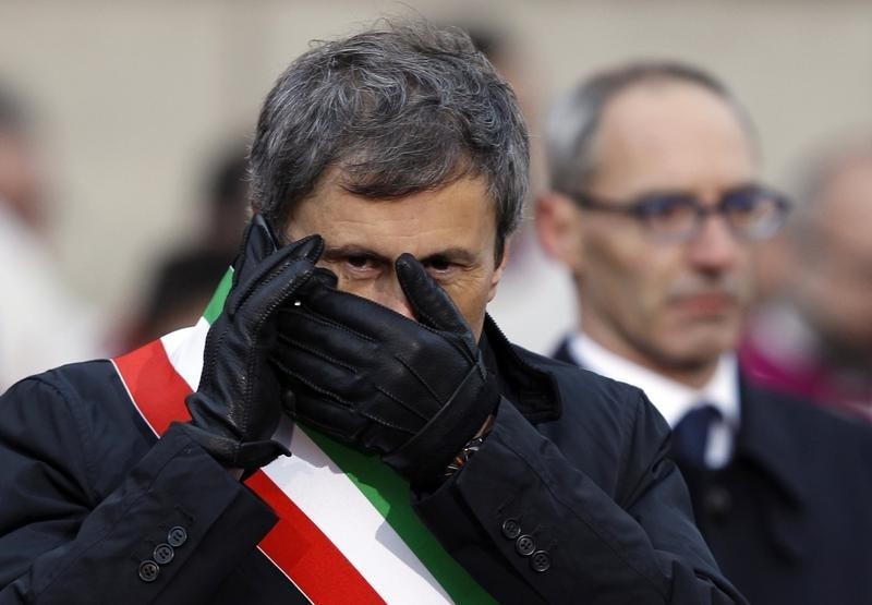 © Reuters. L'ex sindaco di Roma Gianni Alemanno 