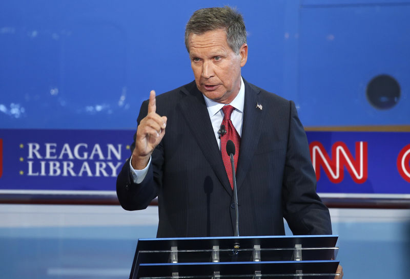 © Reuters. Republican U.S. presidential candidate and Ohio Governor John Kasich makes a point during the second official Republican presidential candidates debate of the 2016 U.S. presidential campaign at the Ronald Reagan Presidential Library in Simi Valley