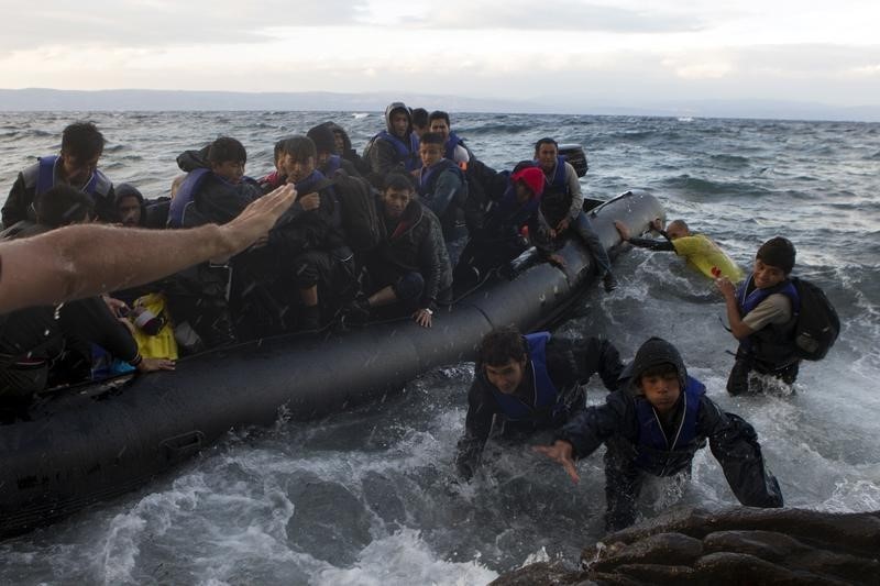 © Reuters. مفوضية اللاجئين: تراجع وصول اللاجئين إلى اليونان بسبب الطقس