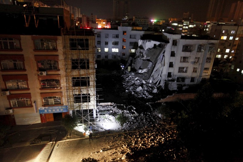 © Reuters. شينخوا: المشتبه به في سلسلة انفجارات بالصين قتل في انفجار