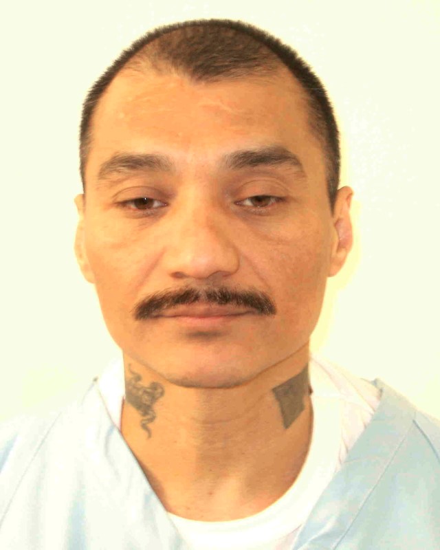 © Reuters. Death row inmate Alfredo Prieto is seen in an undated handout picture released by the Virginia Department of Corrections