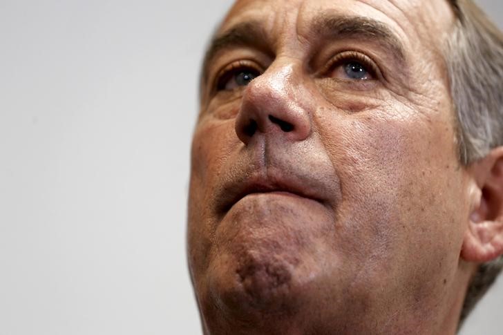 © Reuters. Boehner participates in a news conference following a closed Republican House caucus meeting at the U.S. Capitol in Washington