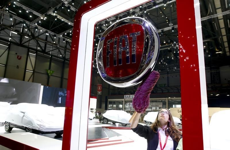 © Reuters. Il logo Fiat.     