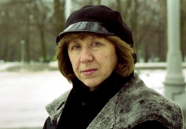 © Reuters. Belarussian writer Alexievich is seen in this undated photo in Minsk