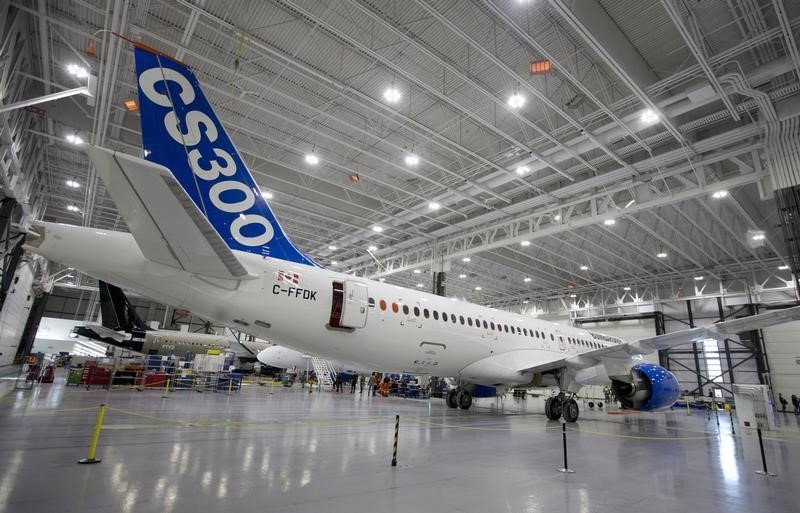 © Reuters. Bombardier's CS300 Aircraft sits in the hangar prior to its' test flight in Mirabel, Quebec