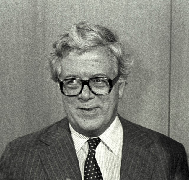 © Reuters. File photograph of former British finance minister Geoffrey Howe